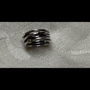 Pandora ring in silver